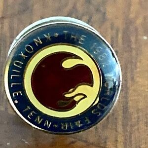Vintage 1982 World’s Fair Knoxville TN Lapel Pin – Sunburst Logo